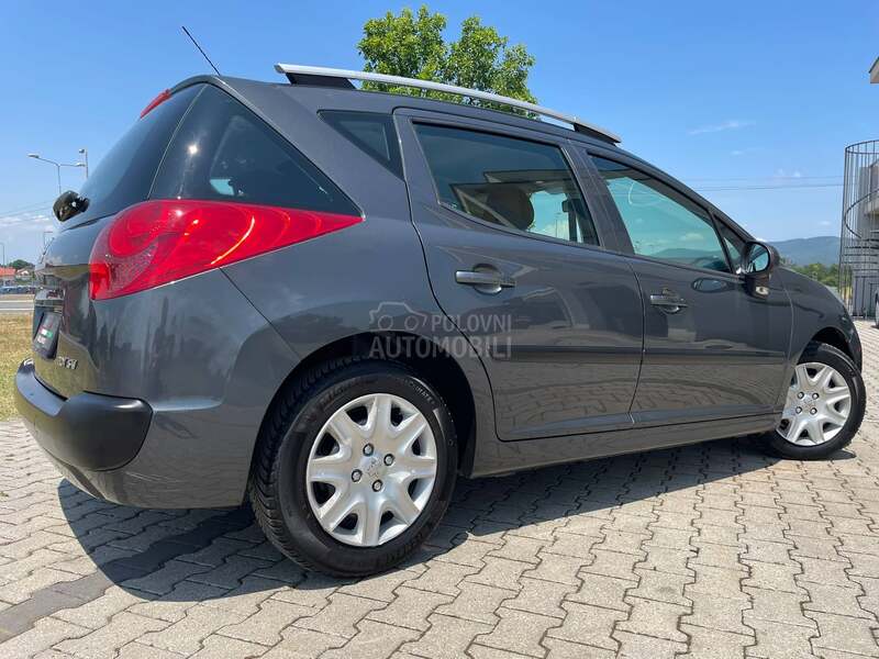Peugeot 207 1.6hdi 2011 137.ooo