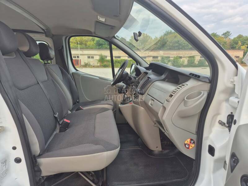 Opel Vivaro 2 .0 CDTI/6 SEDI/PRODUZEN