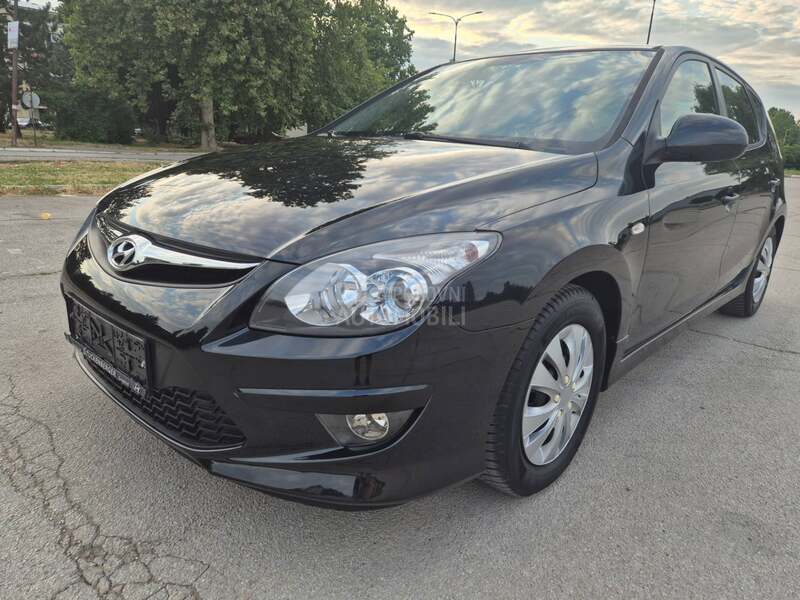 Hyundai i30 1,6 CRDI KA0 N0V