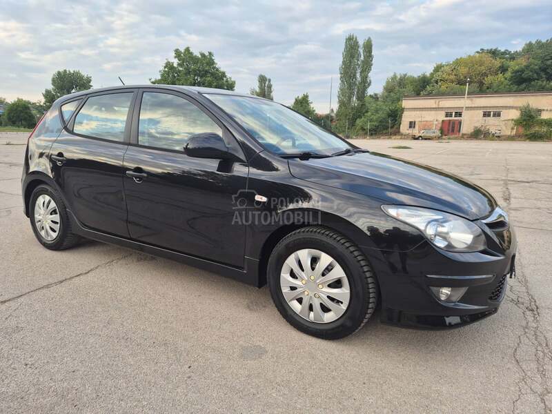 Hyundai i30 1,6 CRDI KA0 N0V