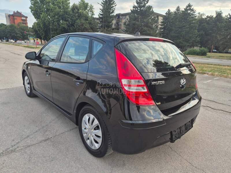 Hyundai i30 1,6 CRDI KA0 N0V