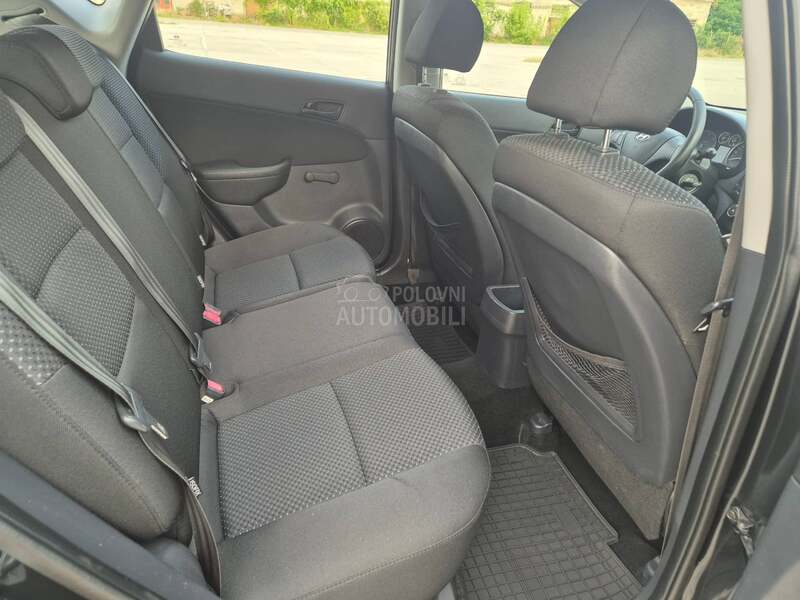 Hyundai i30 1,6 CRDI KA0 N0V