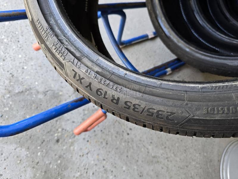 Barum 235/35 R19 Letnja