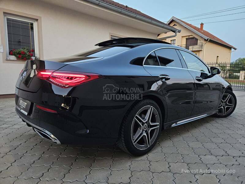 Mercedes Benz CLA 180 AMG/PANO/MEMORI