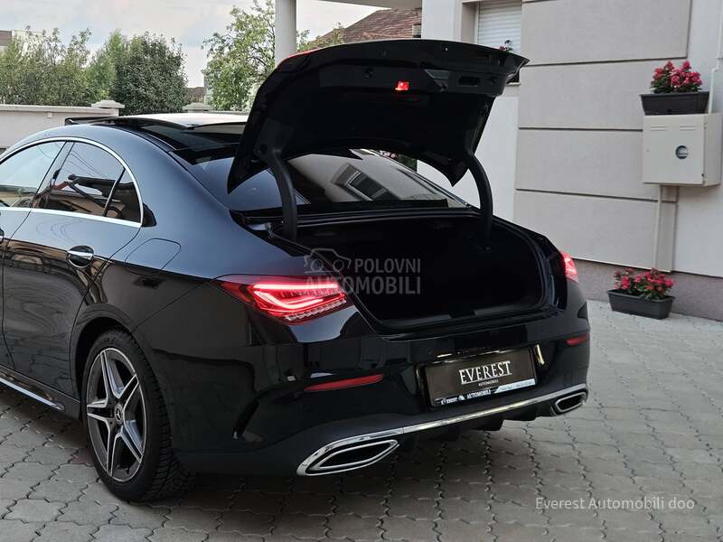 Mercedes Benz CLA 180 AMG/PANO/MEMORI
