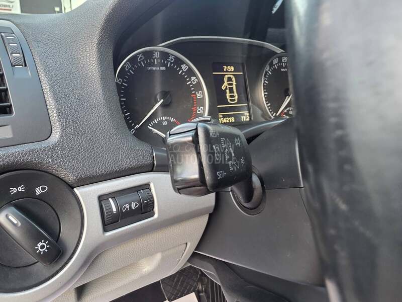 Škoda Octavia 2.0 TDI/DSG/156.000