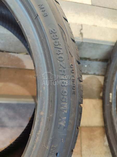 Rapid 235/40 R18 Letnja