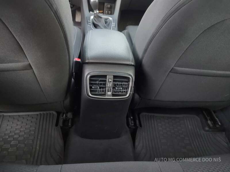 Hyundai i30 1.4 PREMIUM