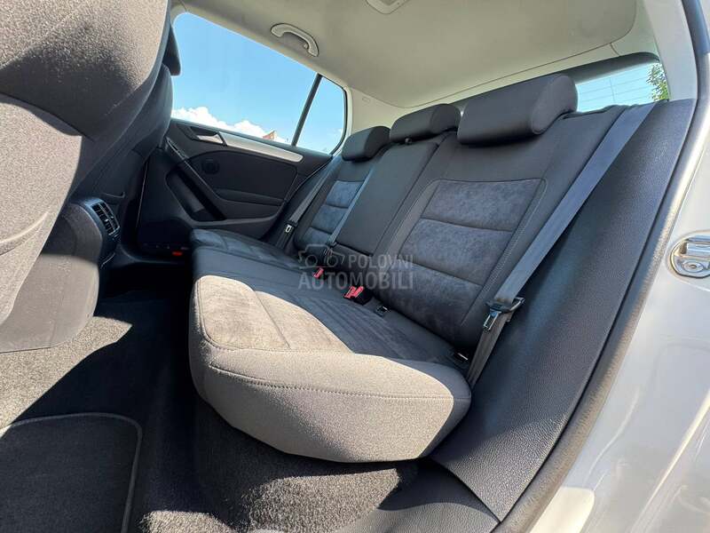 Volkswagen Golf 6 HIGHLINE / ŠIBER