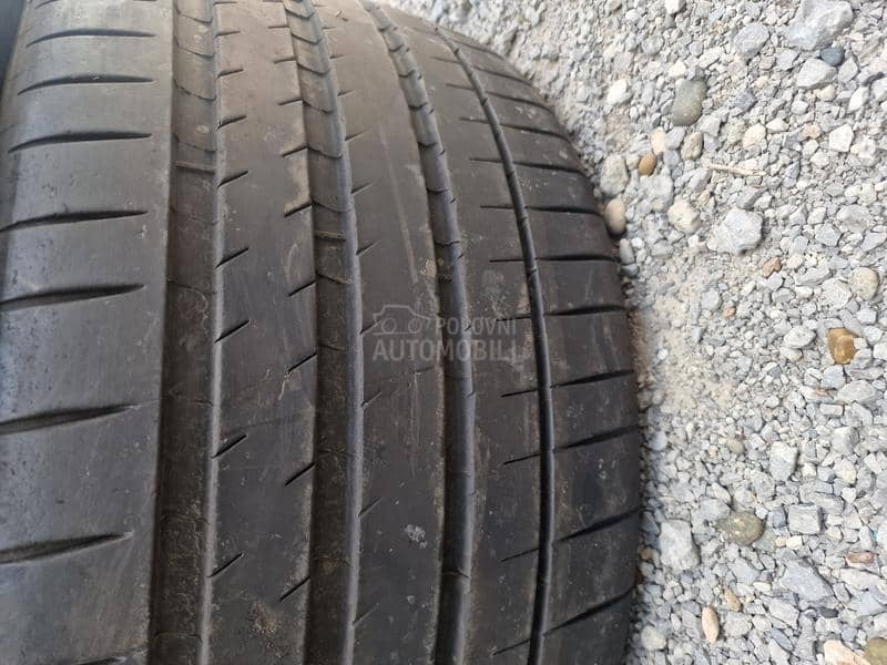 Michelin 295/35 R21 Letnja