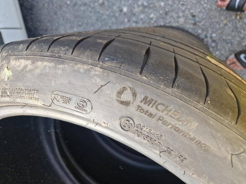 Michelin 295/35 R21 Letnja