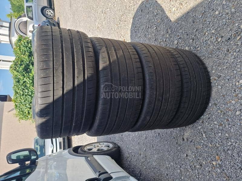 Michelin 295/35 R21 Letnja