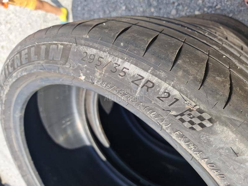 Michelin 295/35 R21 Letnja