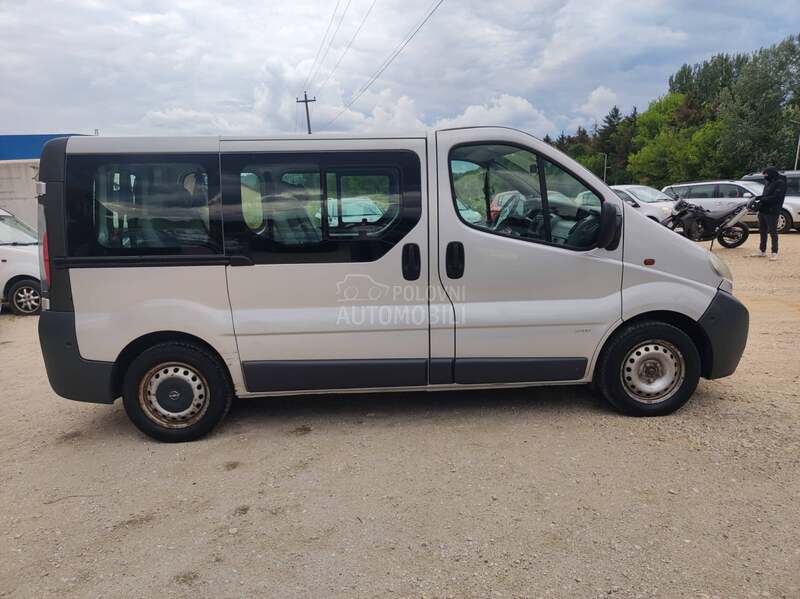 Opel Vivaro 1,9 DCI  iz CH 9 SEDIŠTA