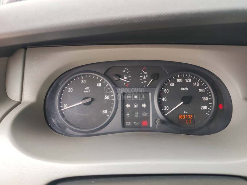 Opel Vivaro 1,9 DCI  iz CH 9 SEDIŠTA