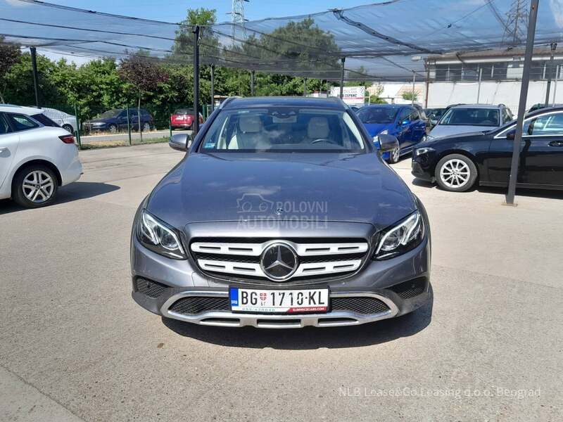 Mercedes Benz E 220 4 MATIC ALL-TERRAIN