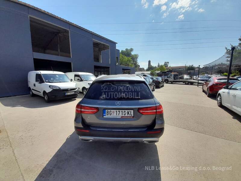 Mercedes Benz E 220 4 MATIC ALL-TERRAIN