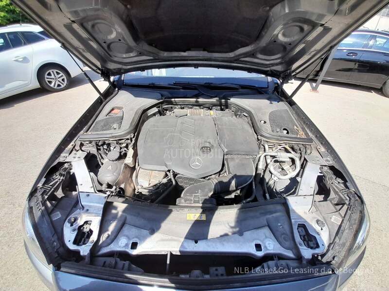 Mercedes Benz E 220 4 MATIC ALL-TERRAIN