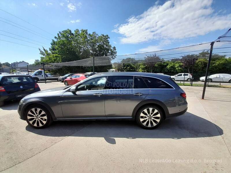 Mercedes Benz E 220 4 MATIC ALL-TERRAIN