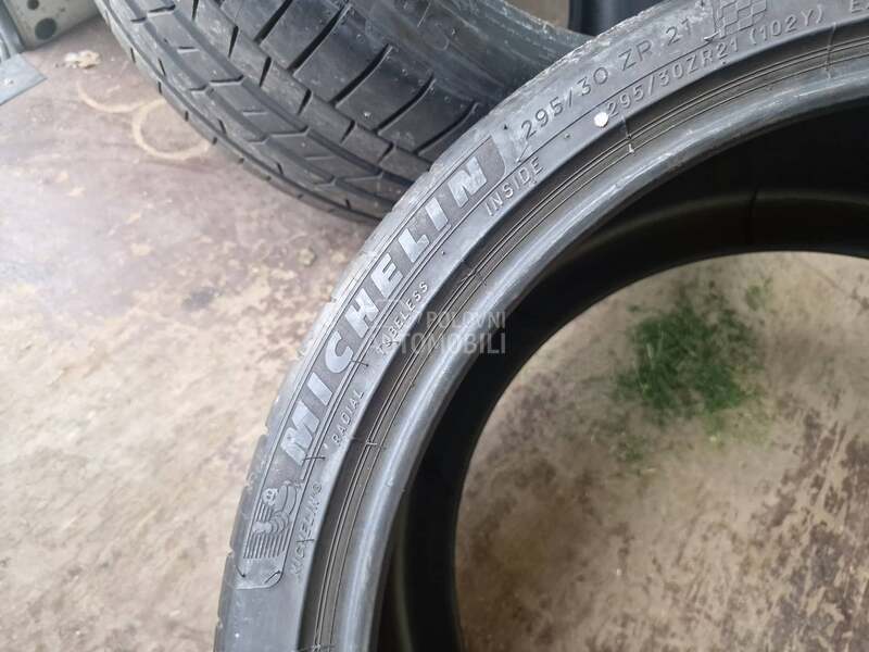 Michelin 295/30 R21 Letnja