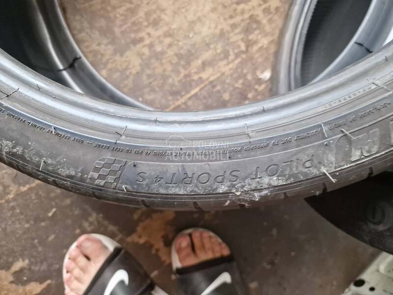 Michelin 295/30 R21 Letnja
