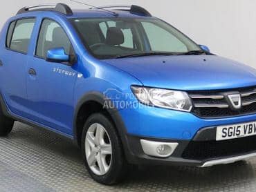 Dacia Sandero 12-16 god -  kompletan auto u delovima