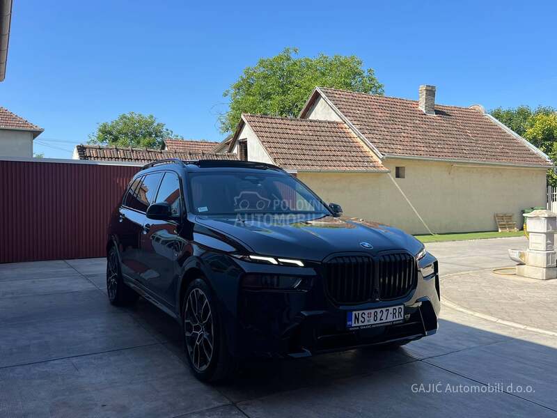 BMW X7 40D M SPORT
