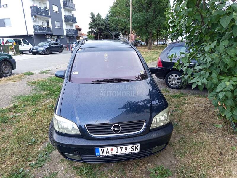 Opel Zafira 