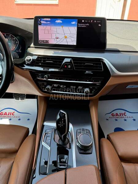 BMW 520 D XD M SPORT