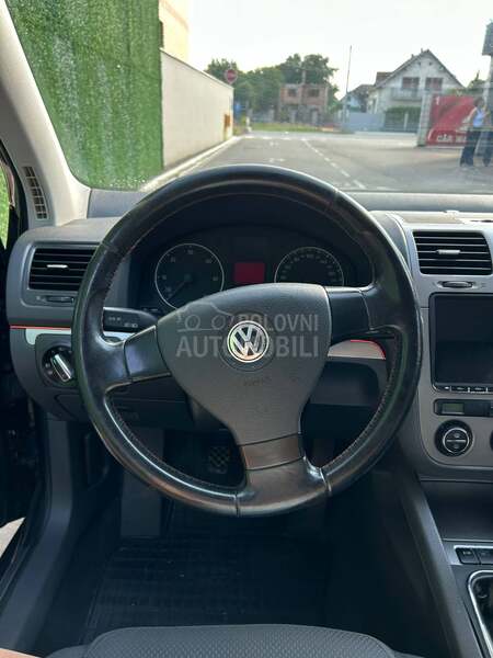 Volkswagen Golf 5 2.0