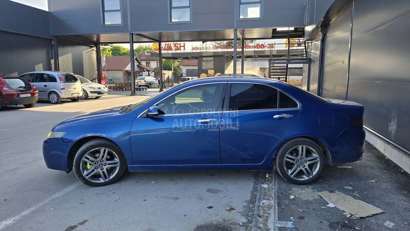 Honda Accord 2.0 i-VTEC DOHC