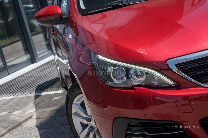 Peugeot 308 1.2PureTech Led Nav