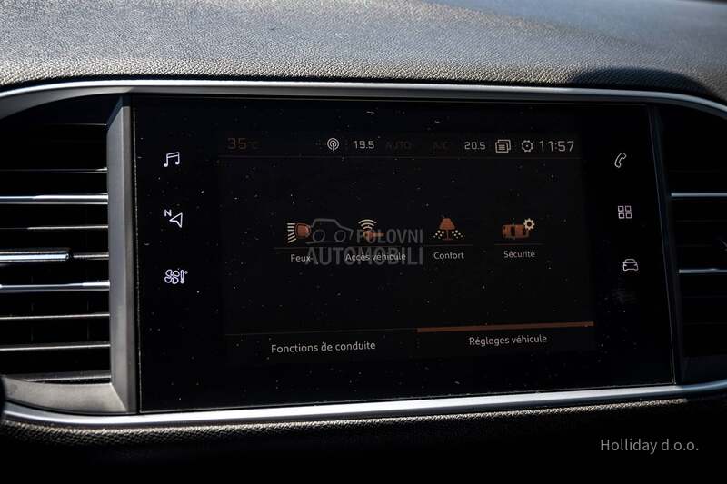 Peugeot 308 1.2PureTech Led Nav
