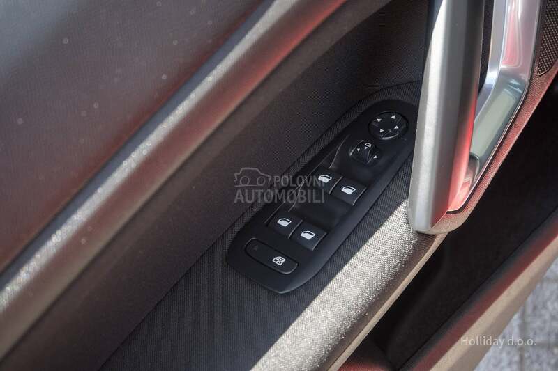 Peugeot 308 1.2PureTech Led Nav