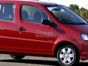 Daihatsu YRV 02-06 god -  kompletan auto u delovima