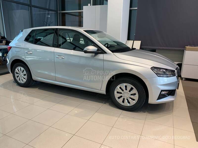 Škoda Fabia 1.0 TSI ESSENCE