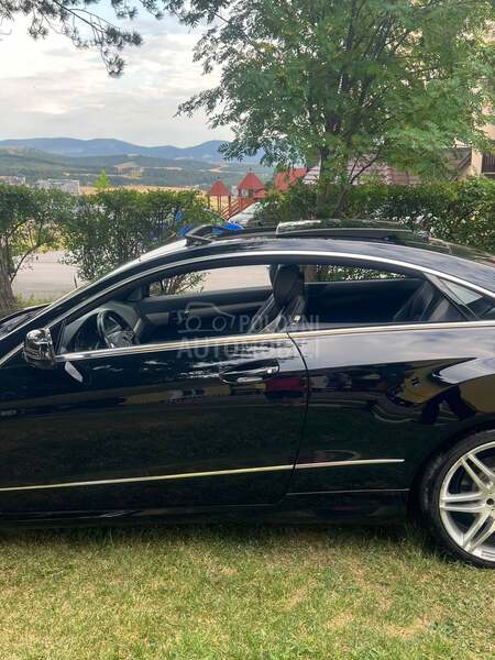 Mercedes Benz E 250 