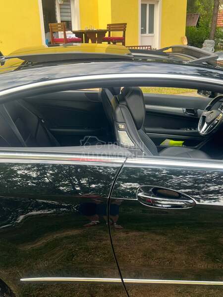 Mercedes Benz E 250 