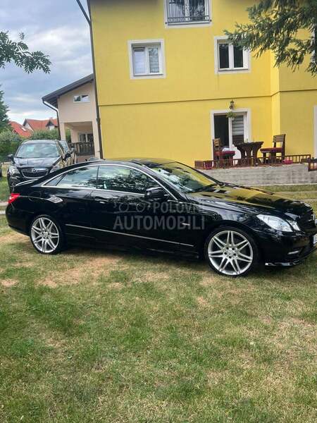 Mercedes Benz E 250 