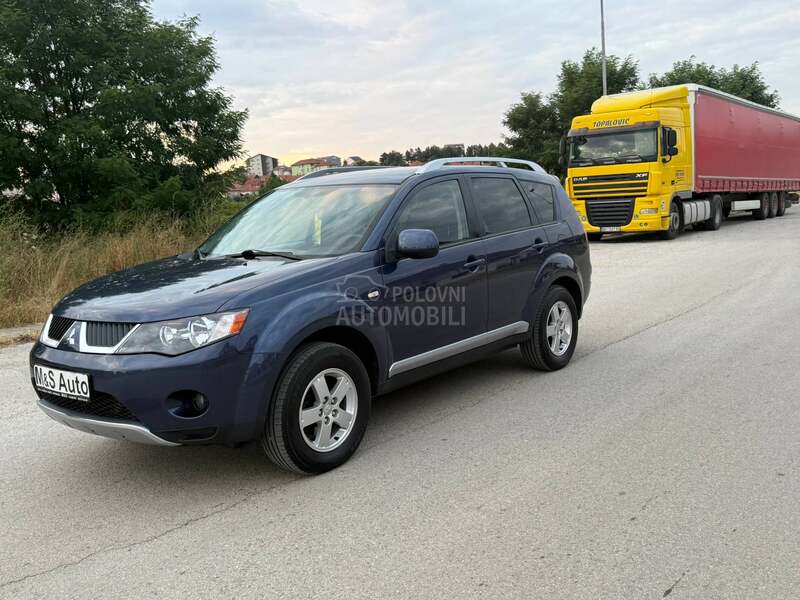 Mitsubishi Outlander 