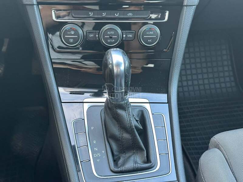 Volkswagen Golf 7 