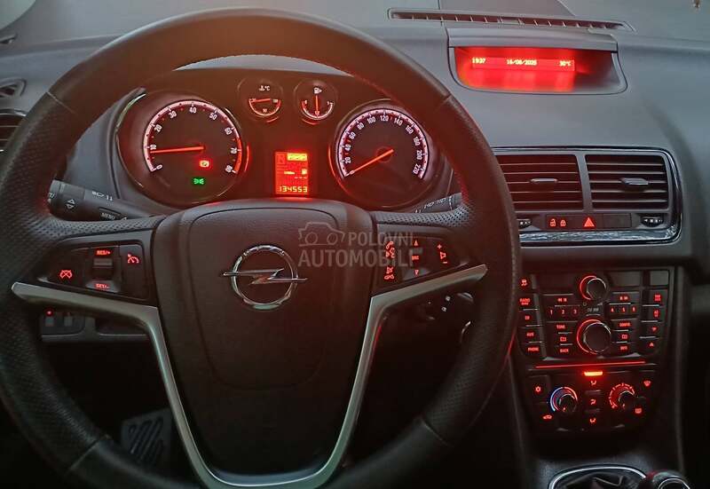 Opel Meriva 1.4 turbo