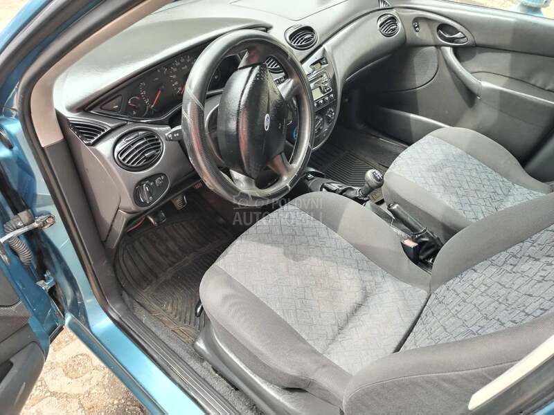 Ford Focus 