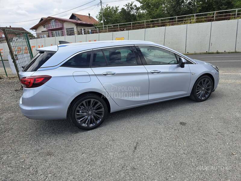 Opel Astra K 1.6CDTI/COSMO/NOOVA