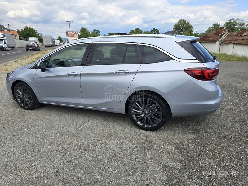 Opel Astra K 1.6CDTI/COSMO/NOOVA