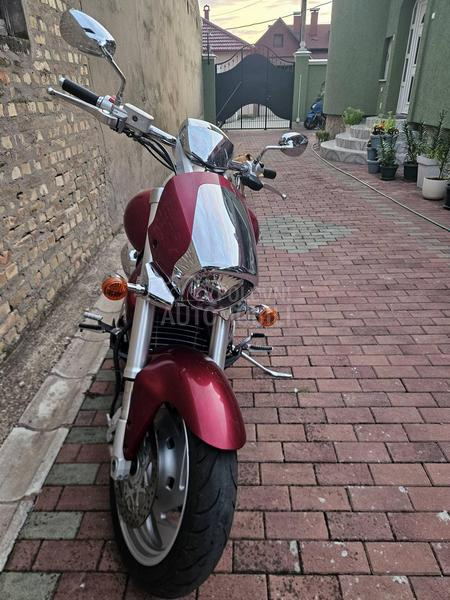 Suzuki intruder 1800