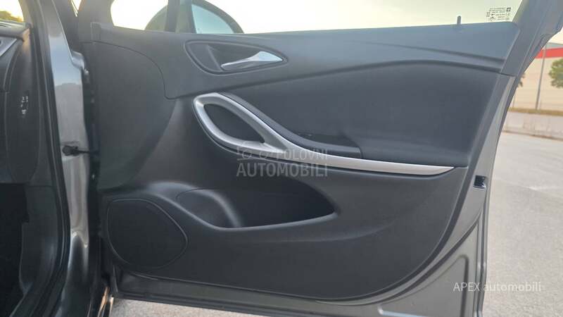 Opel Astra K 1.5Cdti Rezervisan