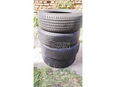 Ostalo 215/60 R17 Letnja