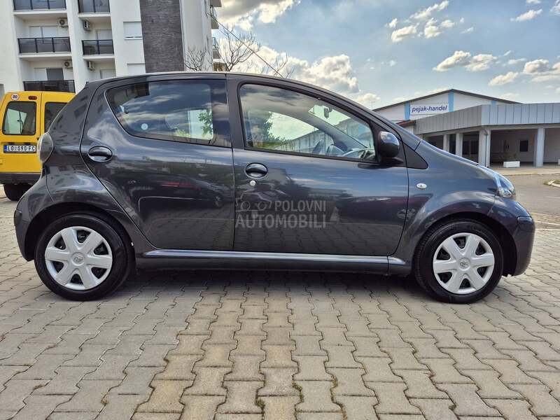 Toyota Aygo 1.0b ŠVAJCARSKA