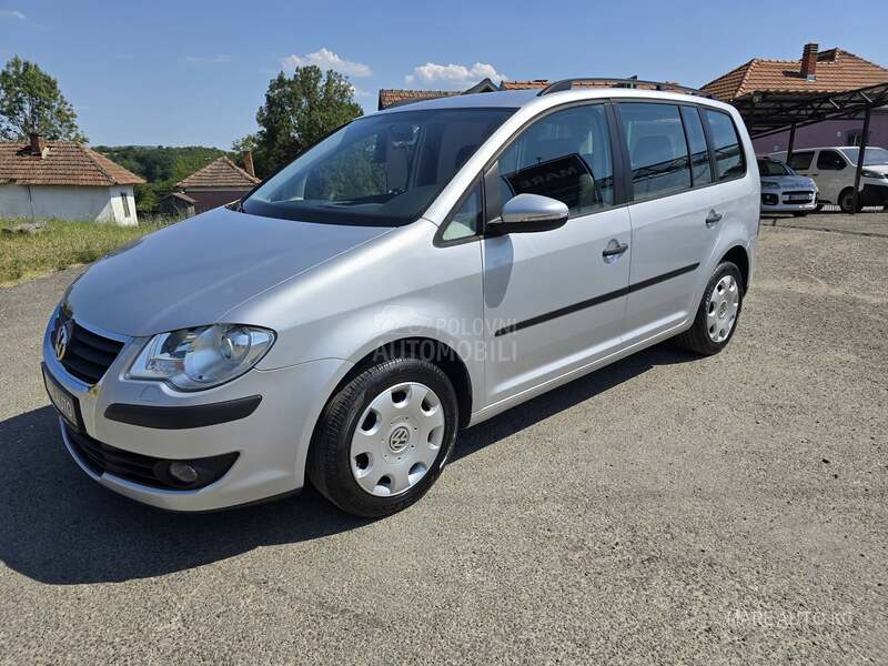 Volkswagen Touran 1.4METAN/NAV/NOV